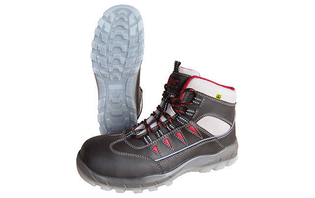 Ботинки NITRAS 7301 SPORTSTEP 2 S3 SRC защитная рабочая спецобувь Германия (гурт з пдв), Черный
Ботинки NITRAS 7301 SPORTSTEP 2 S3 SRC защитная рабочая спецобувь Германия (гурт з пдв), Черный
