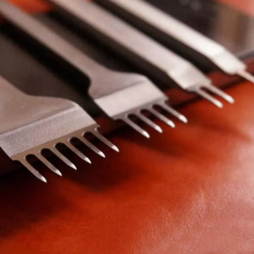 Набор из 4 пробойников ромбовидных строчных для кожи 1+2+4+6, шаг 4мм 
Набор из 4 пробойников ромбовидных строчных для кожи 1+2+4+6, шаг 4мм