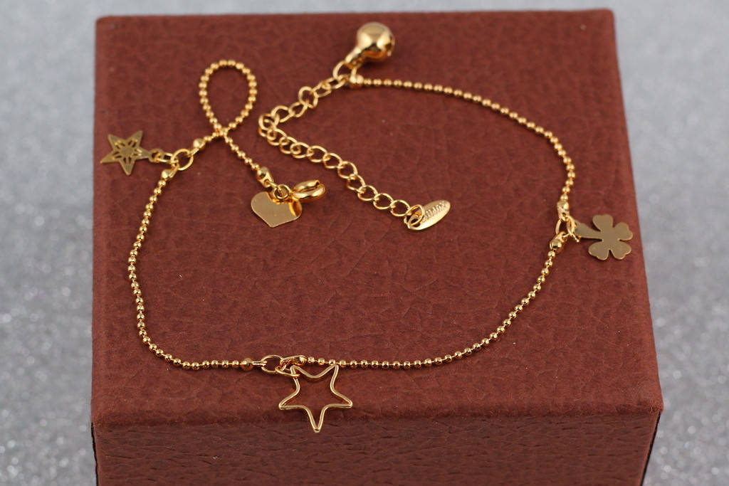 Браслет Xuping Jewelry на ногу со звездами 23 см 1 мм добавка цепи 5 см золотистый 
Браслет Xuping Jewelry на ногу со звездами 23 см 1 мм добавка цепи 5 см золотистый