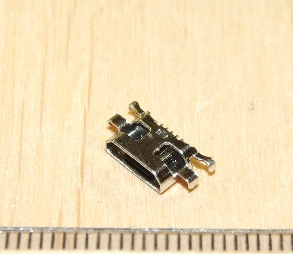 102 Micro USB Разъем гнездо Motorola Moto G 2nd gen Xt1069 Xt1068 Nokia Lumia 1320 Gionee W900 T1 GN151 GN128
102 Micro USB Разъем гнездо Motorola Moto G 2nd gen Xt1069 Xt1068 Nokia Lumia 1320 Gionee W900 T1 GN151 GN128