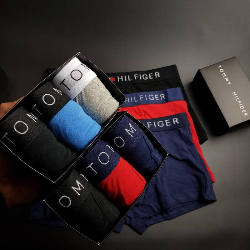 Трусы боксеры мужские Tommy Hilfiger 3 шт / трусы мужские Боксеры трусы томми хилфигер нижнее белье XL
Трусы боксеры мужские Tommy Hilfiger 3 шт / трусы мужские Боксеры трусы томми хилфигер нижнее белье XL