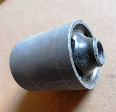 Сайлентблок рычага заднего MATIZ/QQ (1шт) 96318360 (шт.)
Сайлентблок рычага заднего MATIZ/QQ (1шт) 96318360 (шт.)