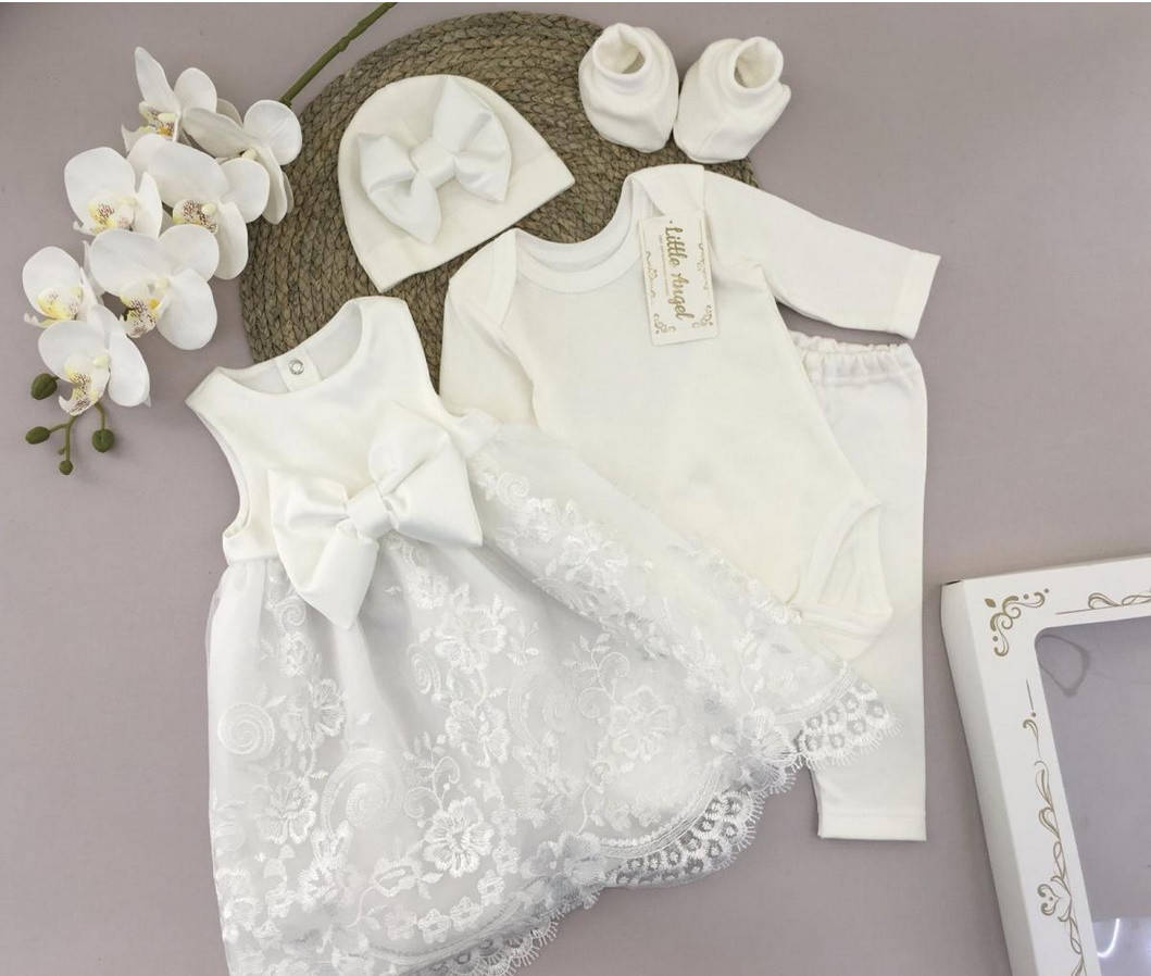 Святковий комплект для дівчинки молочний 56 
Святковий комплект для дівчинки молочний 56