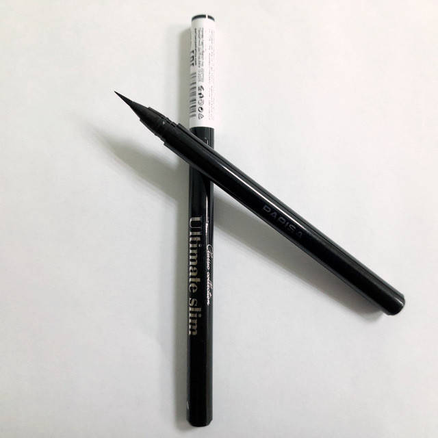 Подводка-фломастер для глаз чёрная ультра тонкая Parisa Cosmetics Ultimate slim PF02, Черный
Подводка-фломастер для глаз чёрная ультра тонкая Parisa Cosmetics Ultimate slim PF02, Черный