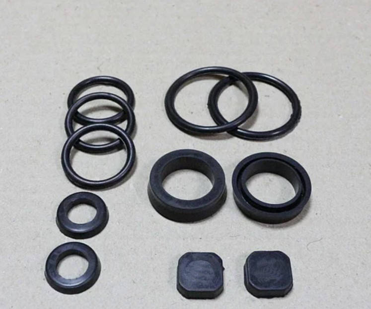 Ремкомлект главного тормозного цилиндра ГАЗ 3307 53-3500105-10 
Ремкомлект главного тормозного цилиндра ГАЗ 3307 53-3500105-10