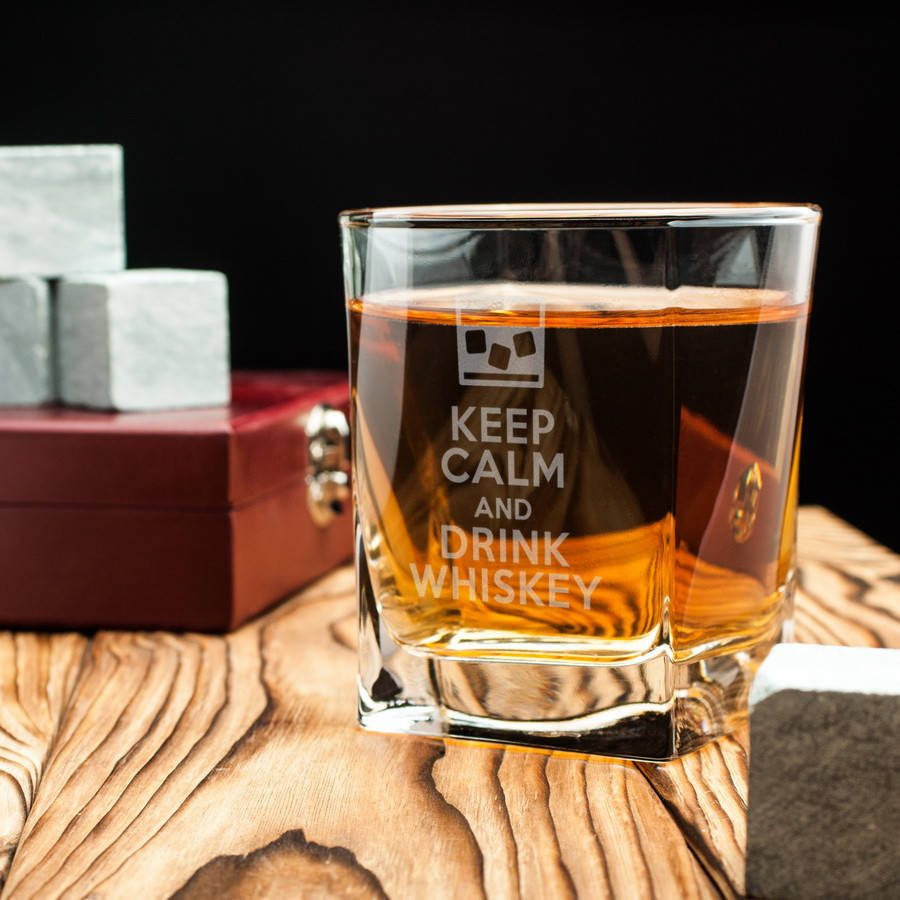 Стакан для виски "Keep calm and drink whiskey"
Стакан для виски "Keep calm and drink whiskey"