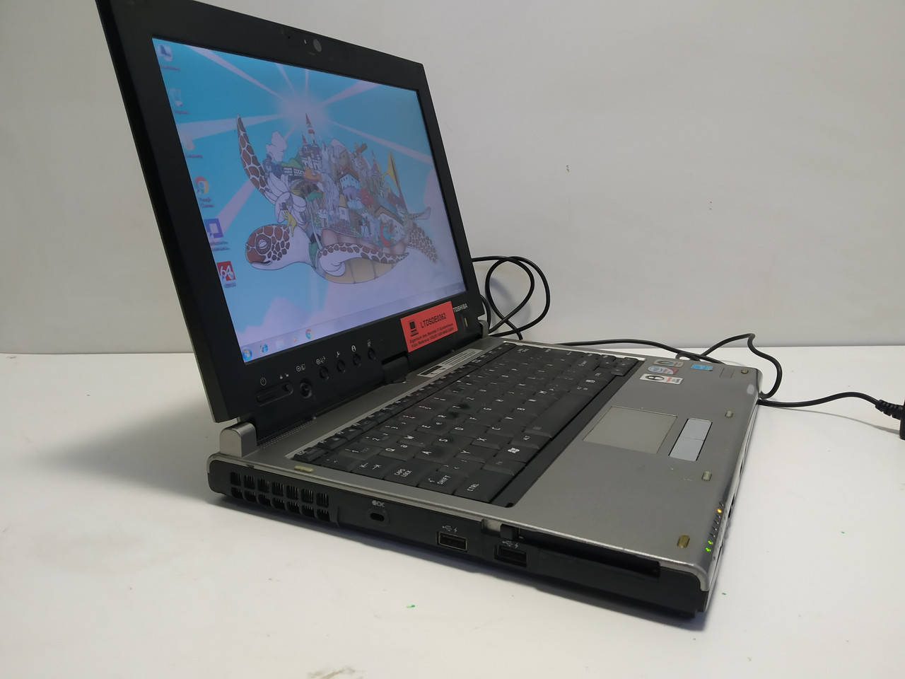 Toshiba Portage M700\ Intel 2 ядра T8300 2.4 \ 2 ГБ ОЗУ \ 160 ГБ HDD \ сенсорный экран\ графический планшет, Серый
Toshiba Portage M700\ Intel 2 ядра T8300 2.4 \ 2 ГБ ОЗУ \ 160 ГБ HDD \ сенсорный экран\ графический планшет, Серый