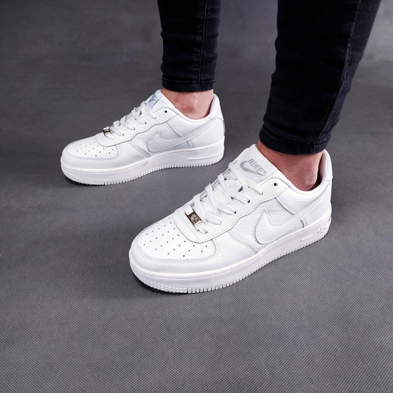 Женские стильные кроссовки Nike Air Force 1, белые молодежные кроссовки, повседневные женские кеды Найк, Белый
Женские стильные кроссовки Nike Air Force 1, белые молодежные кроссовки, повседневные женские кеды Найк, Белый