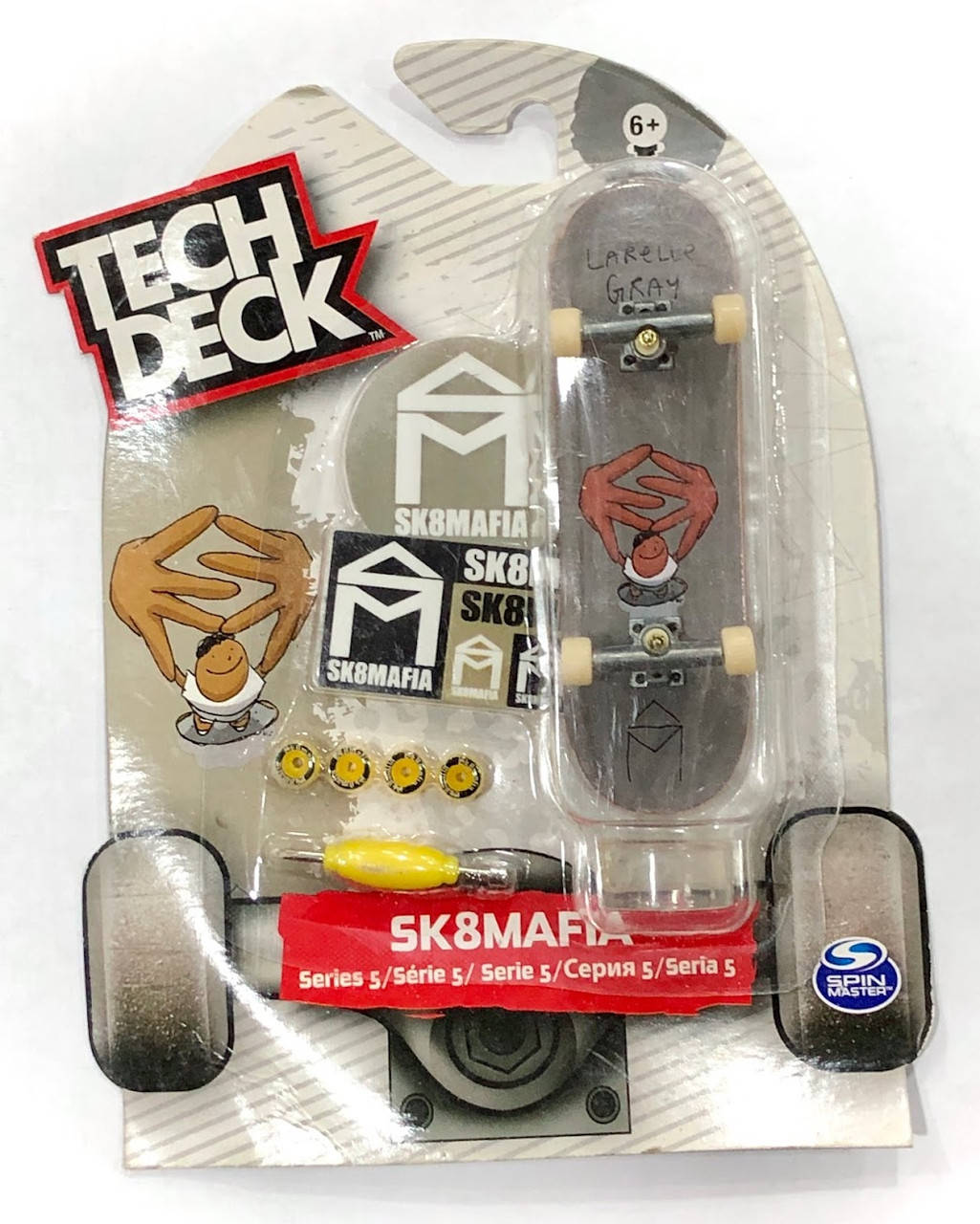 Набор Tech Deck фингерборд + подставка Skate Mafia grey - уценка помятая упаковка, Серый
Набор Tech Deck фингерборд + подставка Skate Mafia grey - уценка помятая упаковка, Серый