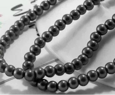 Жемчуг стеклянный 8мм ≈75шт, бусины графитовые, Черный
Жемчуг стеклянный 8мм ≈75шт, бусины графитовые, Черный
