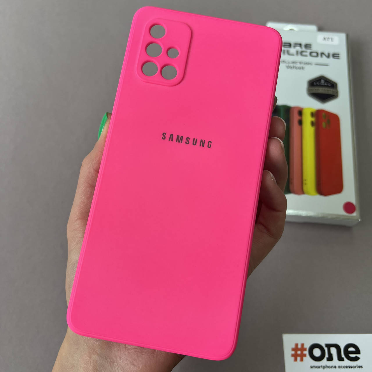 Чехол для Samsung Galaxy A71 с микрофиброй защитой для камеры чехол на телефон самсунг а71 малиновый S1Q
Чехол для Samsung Galaxy A71 с микрофиброй защитой для камеры чехол на телефон самсунг а71 малиновый S1Q