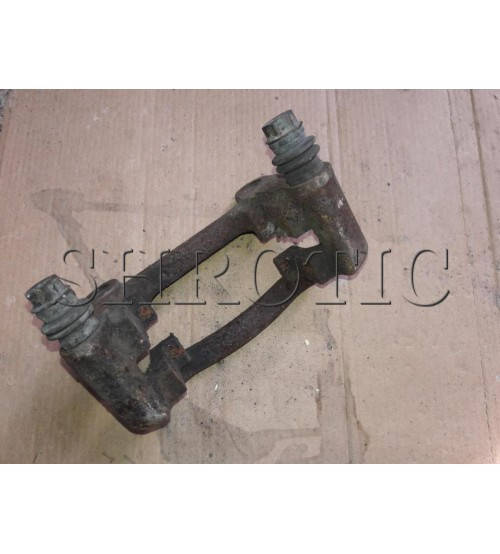 Рамка Заднего Супорта 7701050917, Renault Trafic,Opel Vivaro,Nissan Primastar,Рено Трафик,Опель Виваро,Ниссан
Рамка Заднего Супорта 7701050917, Renault Trafic,Opel Vivaro,Nissan Primastar,Рено Трафик,Опель Виваро,Ниссан