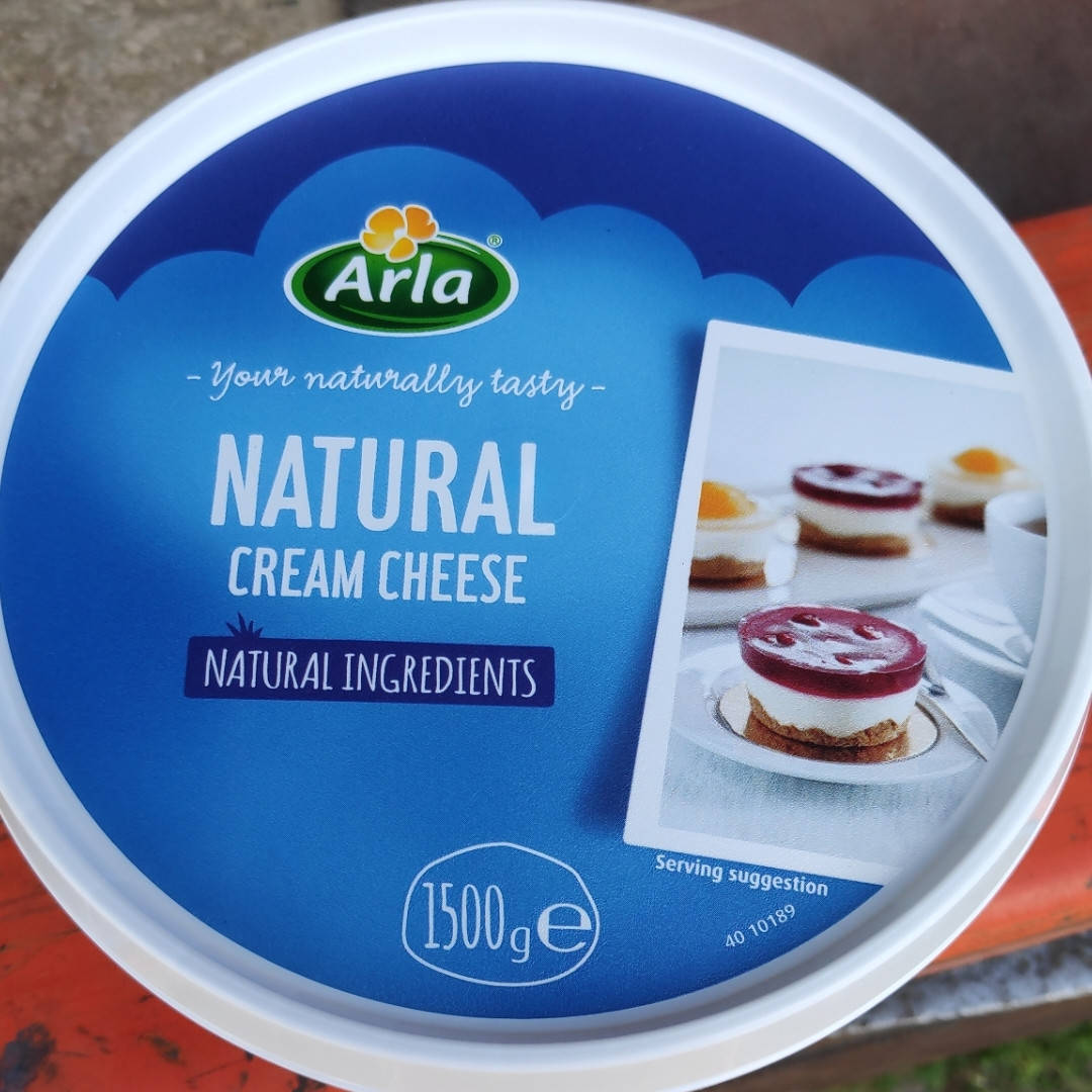 Крем сыр Натуральный 25% Cream Cheese Natural Arla 1,5 кг (Дания)
Крем сыр Натуральный 25% Cream Cheese Natural Arla 1,5 кг (Дания)
