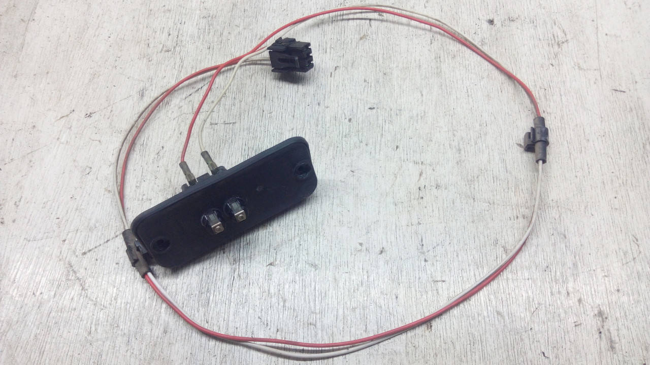 Контактная группа правой сдвижной двери Рено Кенго 1, Renault Kangoo 1 1998-2008 7700308812
Контактная группа правой сдвижной двери Рено Кенго 1, Renault Kangoo 1 1998-2008 7700308812