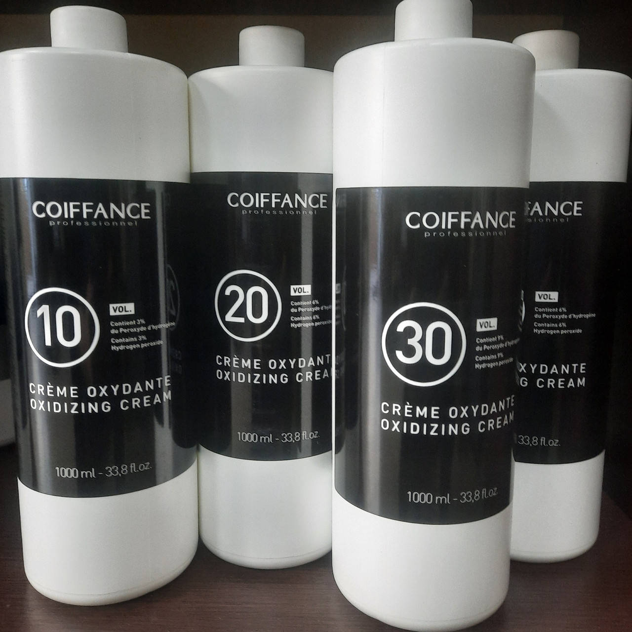 COIFFANCE Oxydant with Bamboo Extract Окислительная эмульсия для перманентной крем-краски для волос 1000 мл
COIFFANCE Oxydant with Bamboo Extract Окислительная эмульсия для перманентной крем-краски для волос 1000 мл