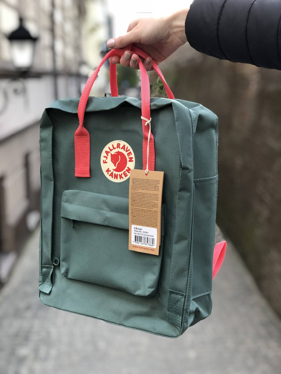 Рюкзак Fjallraven Kanken Bag classic / ПРЕМІУМ ЯКОСТІ / Зелений з рожевими ручками, Разные цвета
Рюкзак Fjallraven Kanken Bag classic / ПРЕМІУМ ЯКОСТІ / Зелений з рожевими ручками, Разные цвета