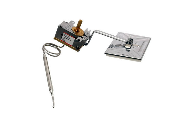 Термостат для холодильника Ariston, Indesit C00095873
Термостат для холодильника Ariston, Indesit C00095873