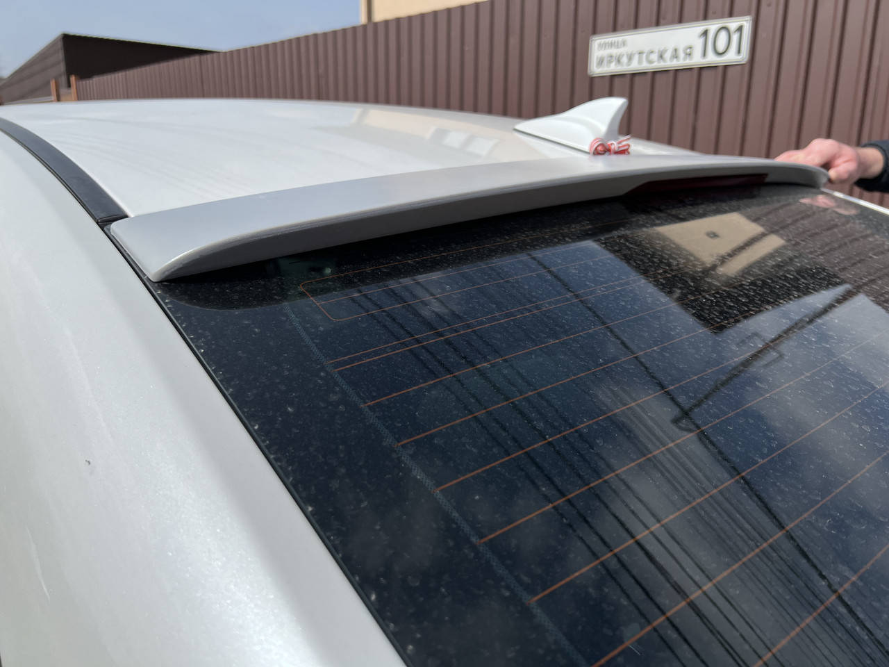 Козырёк на стекло Hyundai Sonata YF 2010-2015 ABS пластик под покраску с стопом
Козырёк на стекло Hyundai Sonata YF 2010-2015 ABS пластик под покраску с стопом