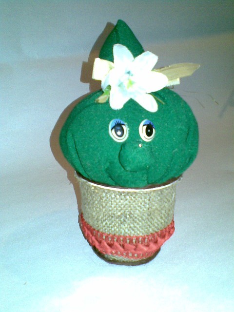 Сувенир игольница-кактус, подарок женщине.