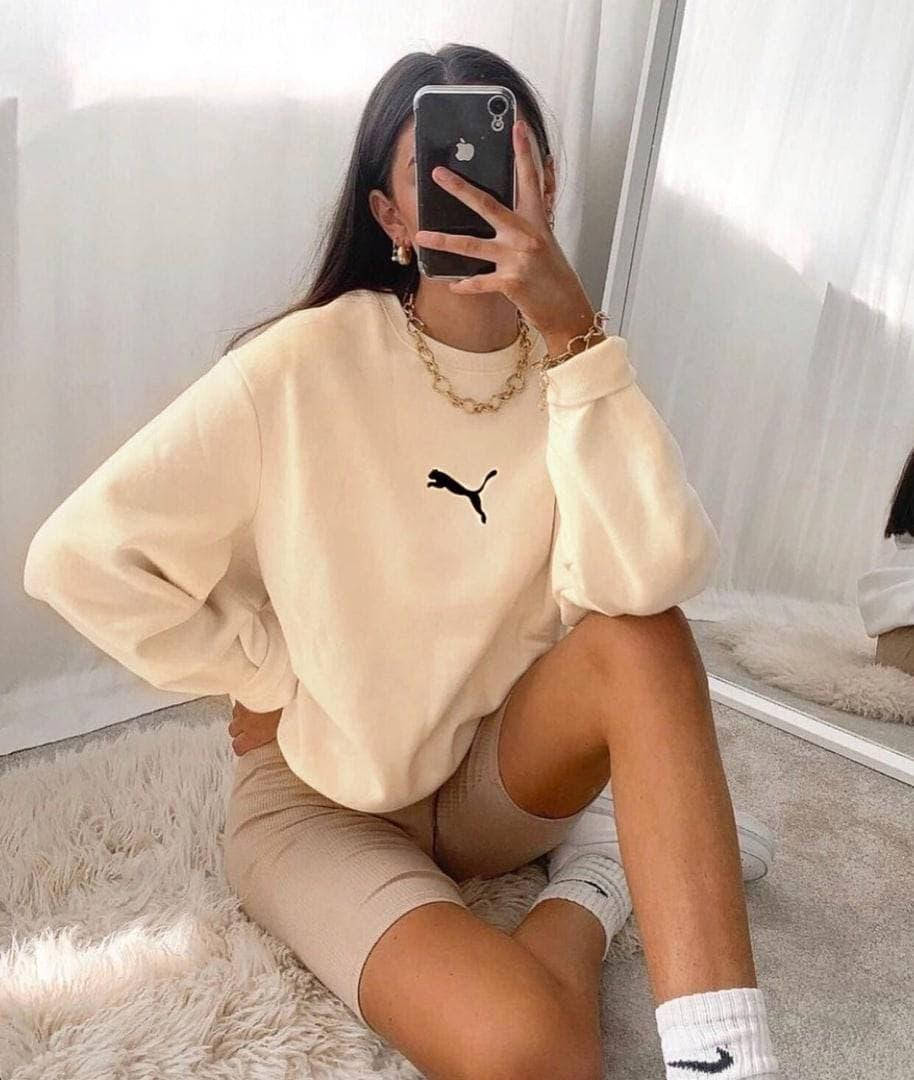 Женский объемный свитшот с логотипом puma (черный, бежевый) в универсальном размере 42-46 Бежевый
Женский объемный свитшот с логотипом puma (черный, бежевый) в универсальном размере 42-46 Бежевый