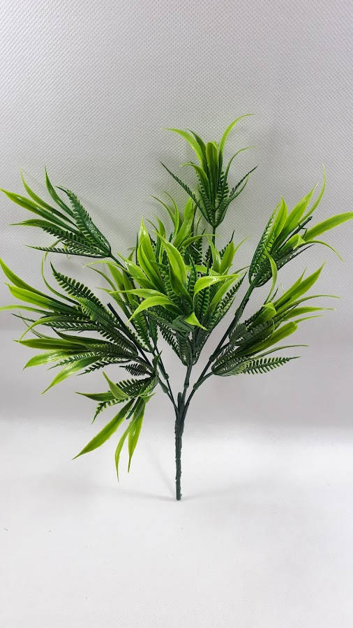 Зеленый куст с узкими листочками 29см"драцена",искусственная зелень., Зелёный
Зеленый куст с узкими листочками 29см"драцена",искусственная зелень., Зелёный