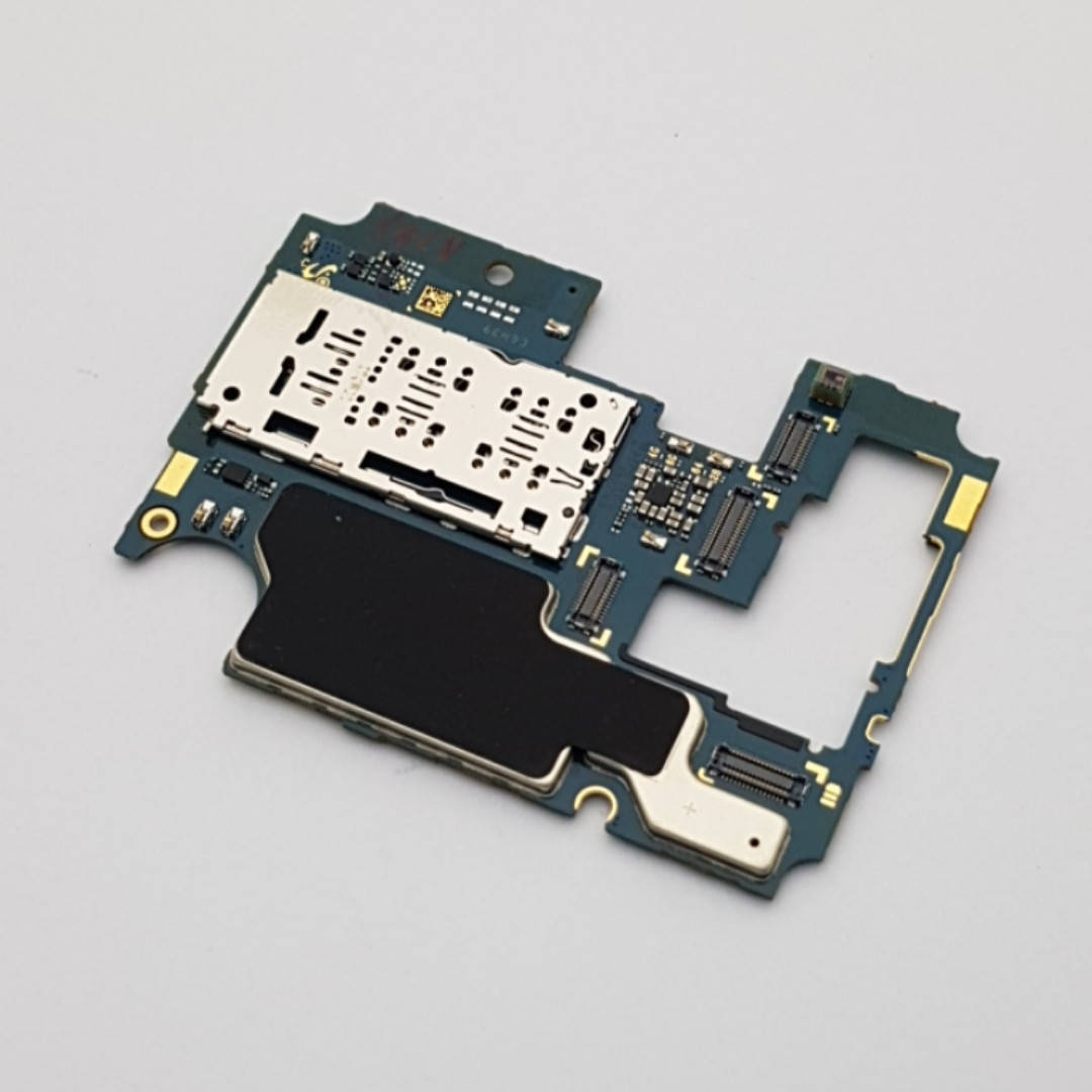 С дефектом. Материнская плата Samsung A51 (SM-A515) 4/64Gb с разборки (перезагружается)
С дефектом. Материнская плата Samsung A51 (SM-A515) 4/64Gb с разборки (перезагружается)