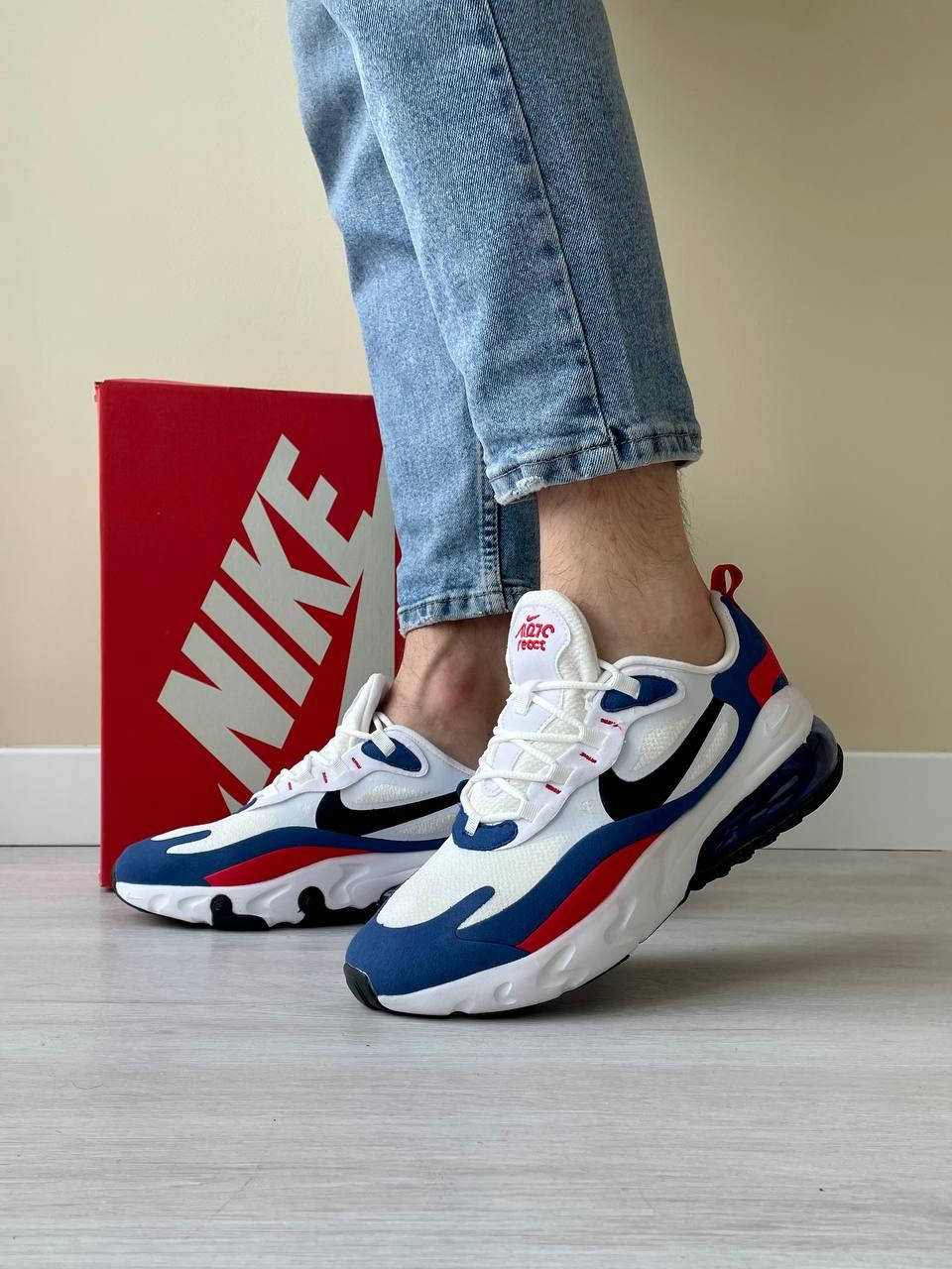 Кроссовки мужские Nike Air Max 270 летние, найк аир макс кроссовки найк эир макс 270 белые в сеточку 44, Разные цвета
Кроссовки мужские Nike Air Max 270 летние, найк аир макс кроссовки найк эир макс 270 белые в сеточку 44, Разные цвета