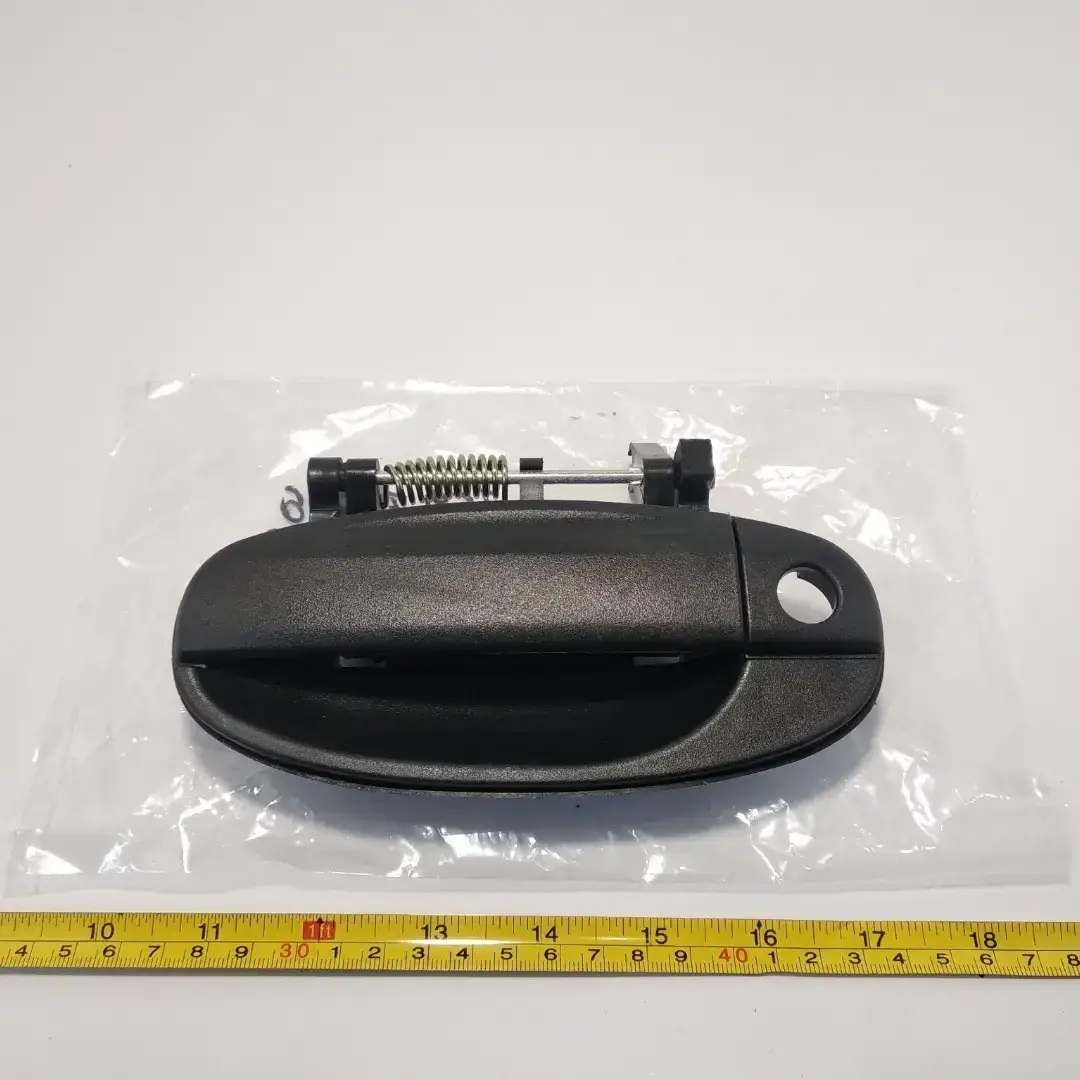 Ручка двери наружная передняя левая SS Авео T200/Т255 96541631
Ручка двери наружная передняя левая SS Авео T200/Т255 96541631