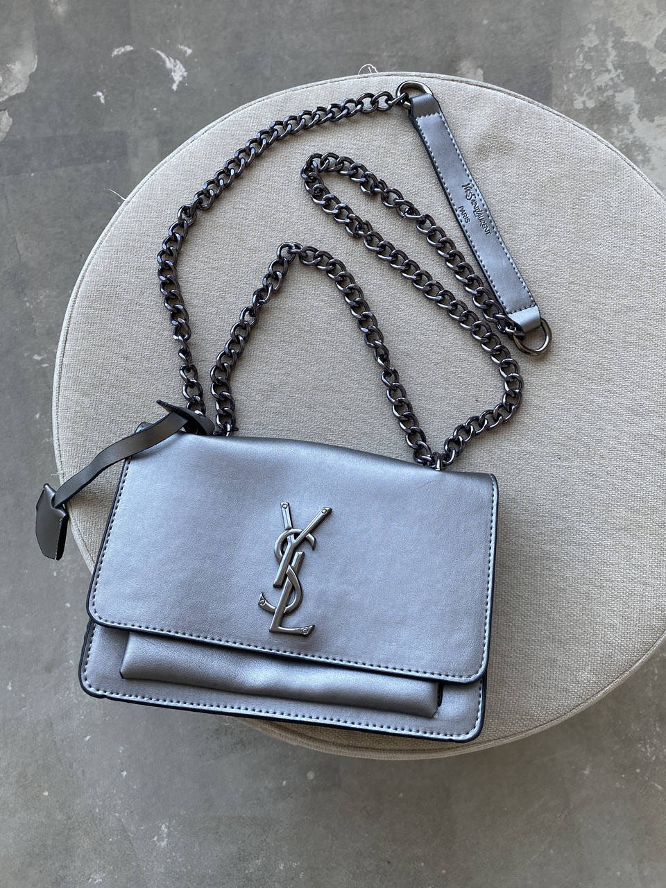 Сумка Женская в стиле Yves Saint Laurent Sunset Silver Серебристого Цвета, Серый 
Сумка Женская в стиле Yves Saint Laurent Sunset Silver Серебристого Цвета, Серый