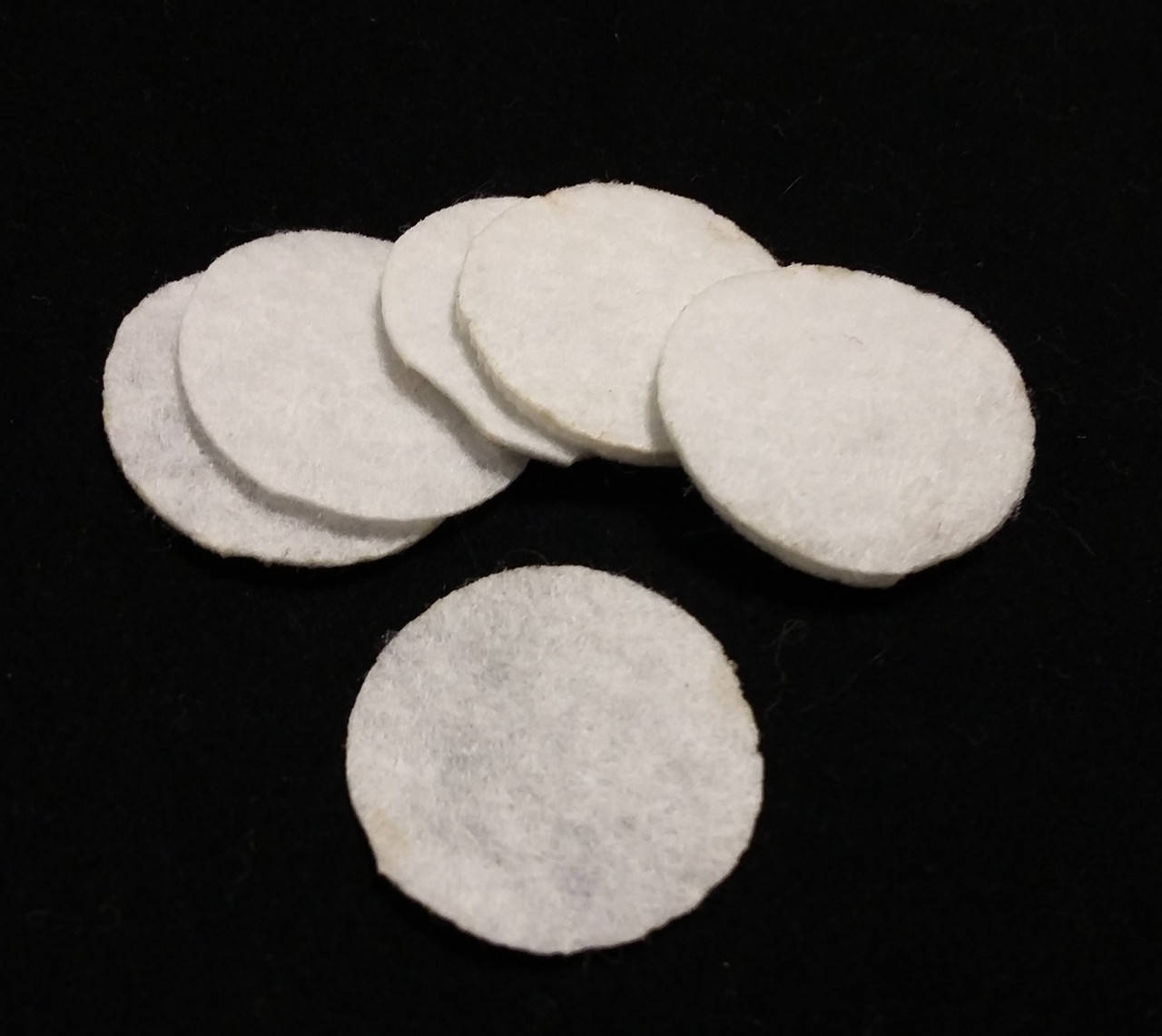 Фетр в кружках белый
Фетр в кружках белый