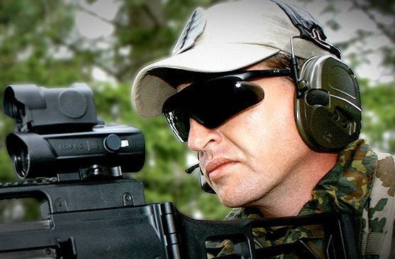 Тактичні сонцезахисні окуляри Raptor чорні, військові поляризаційні окуляри зі змінними лінзами
Тактичні сонцезахисні окуляри Raptor чорні, військові поляризаційні окуляри зі змінними лінзами