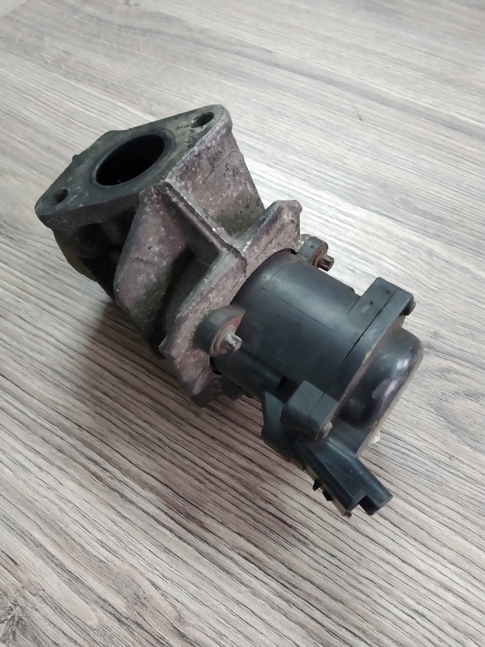 Клапан EGR Citroen Berlingo C3 C4 C5 Peugeot 206 307 407 Expert Partner 1.6HDI 9672880080 9649358780
Клапан EGR Citroen Berlingo C3 C4 C5 Peugeot 206 307 407 Expert Partner 1.6HDI 9672880080 9649358780