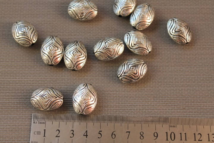 Бусина акриловая, 24\18 мм, 1 шт
Бусина акриловая, 24\18 мм, 1 шт