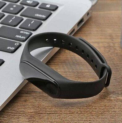 Часы Фитнес браслет Smart Watch M3\G3, Умный Фитнес браслет с измерением пульса и давления Smart band M3, жми
Часы Фитнес браслет Smart Watch M3\G3, Умный Фитнес браслет с измерением пульса и давления Smart band M3, жми