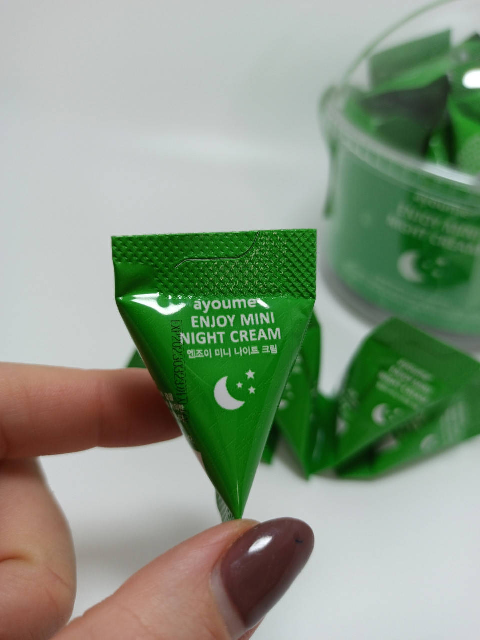 Ночной крем для лица с центеллой азиатской AYOUME Enjoy Mini Night Cream - ночной уход за чувствительной кожей
Ночной крем для лица с центеллой азиатской AYOUME Enjoy Mini Night Cream - ночной уход за чувствительной кожей