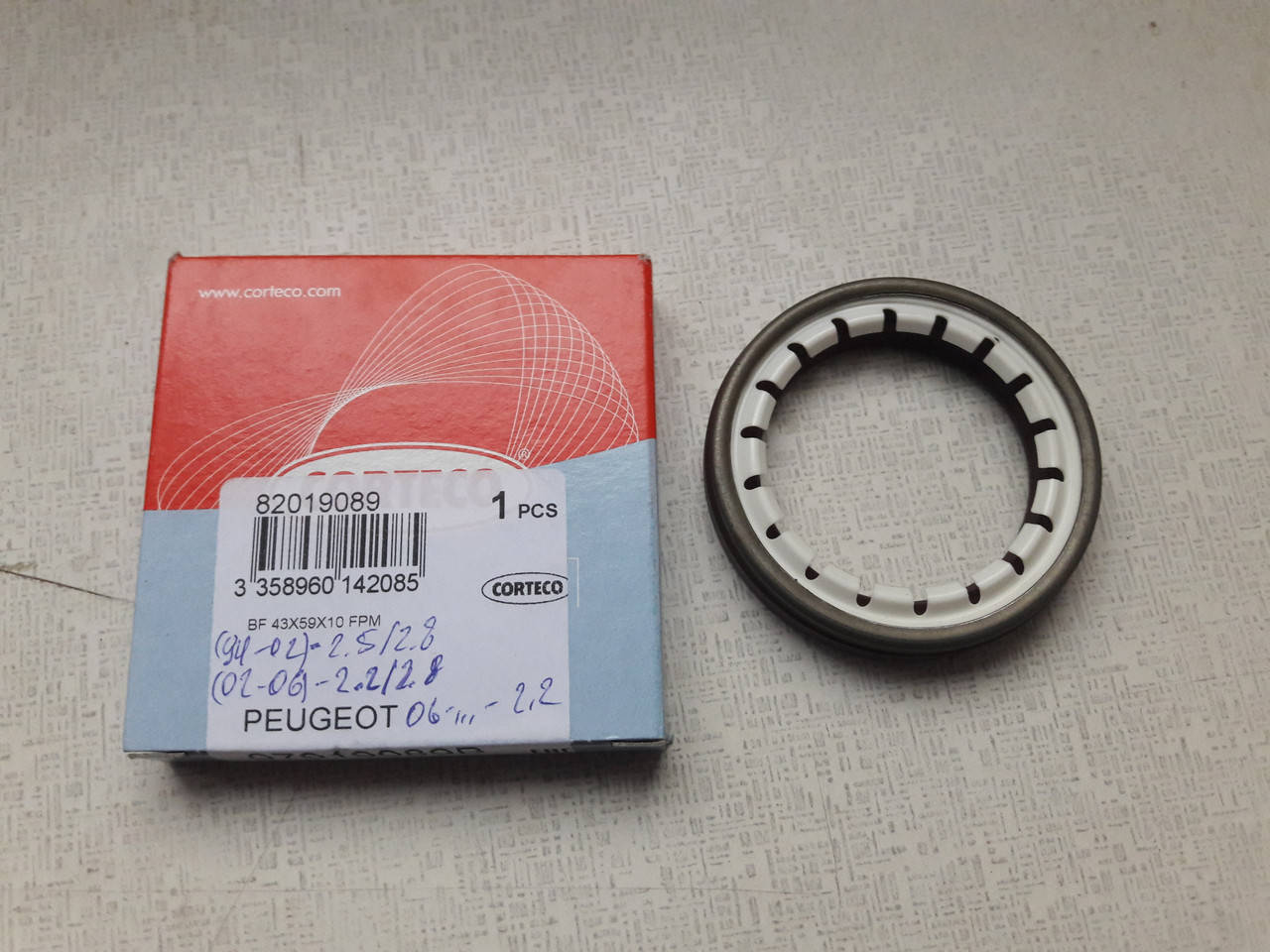 Сальник полуоси левый на Fiat Ducato 244, Peugeot Boxer, Citroen Jumper (02-06) 2.2/2.8, 9616785980, 312148
Сальник полуоси левый на Fiat Ducato 244, Peugeot Boxer, Citroen Jumper (02-06) 2.2/2.8, 9616785980, 312148