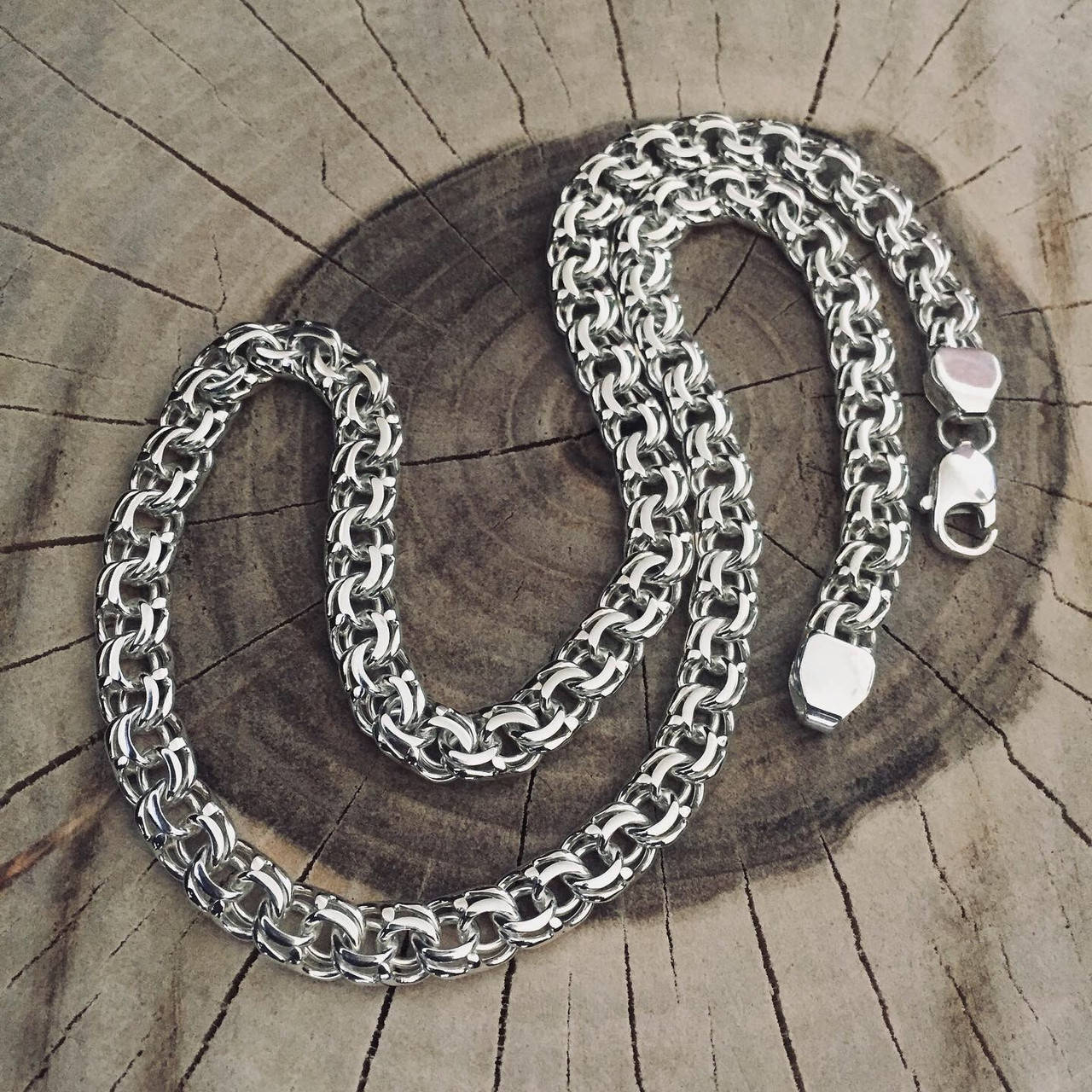 Серебряная цепочка Бисмарк, 500мм, 24 грамма, светлое серебро 
Серебряная цепочка Бисмарк, 500мм, 24 грамма, светлое серебро