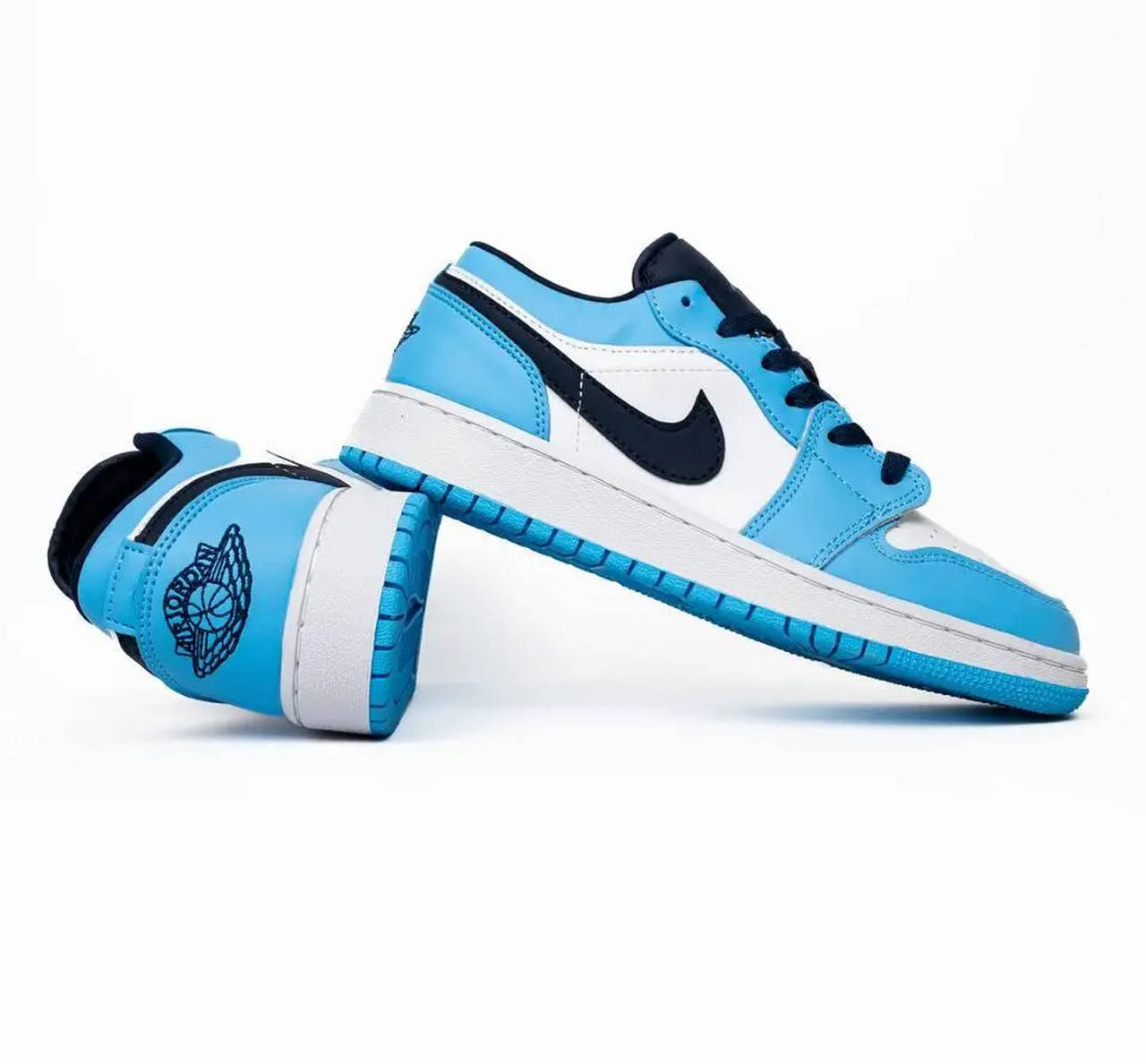 Женские кроссовки повседневные Nike air Jordan 1 Low Blue синие Найк Эир Джордан, Женская обувь, Синий
Женские кроссовки повседневные Nike air Jordan 1 Low Blue синие Найк Эир Джордан, Женская обувь, Синий