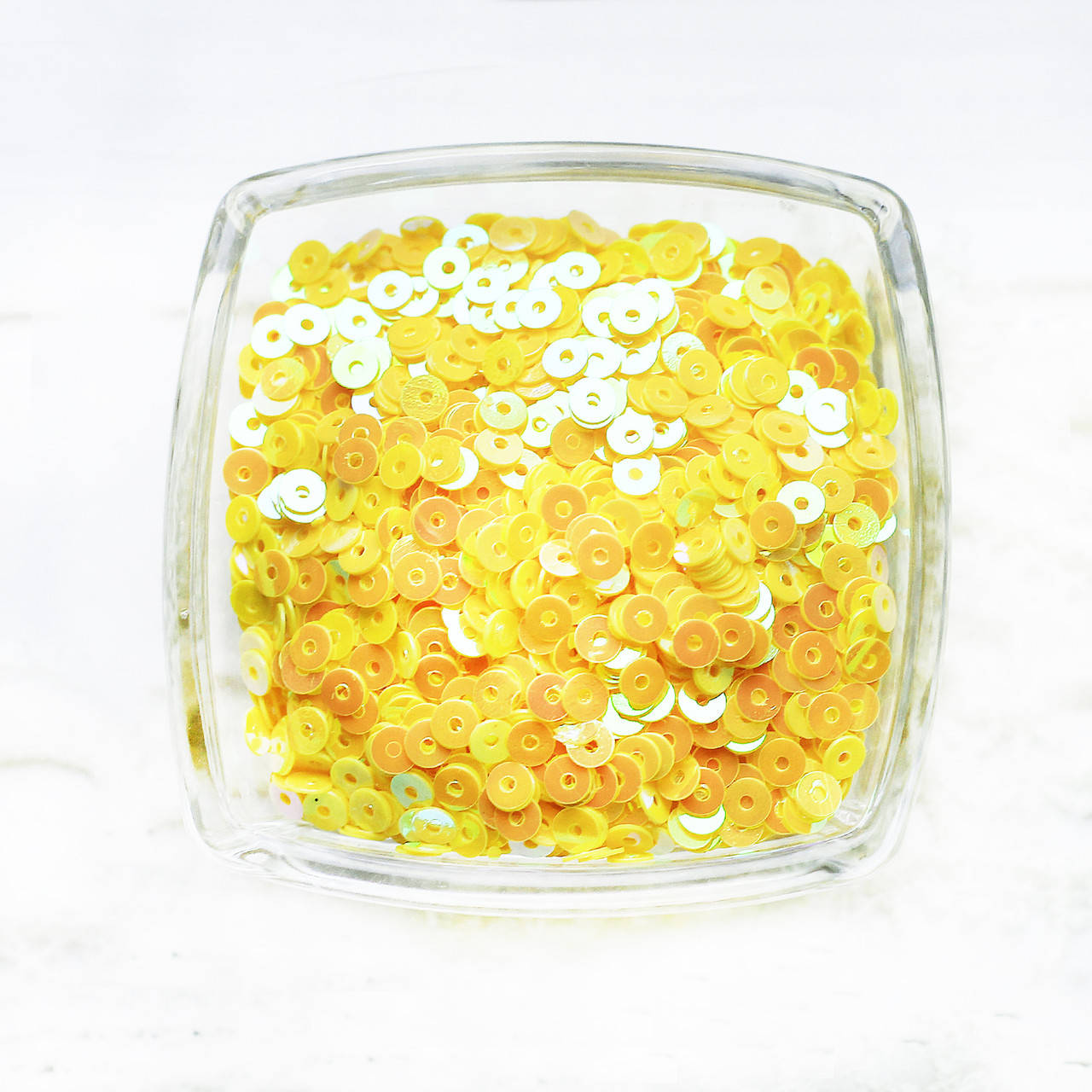 Пайетки "Cолнечный желтый" 4 мм Индия
Пайетки "Cолнечный желтый" 4 мм Индия