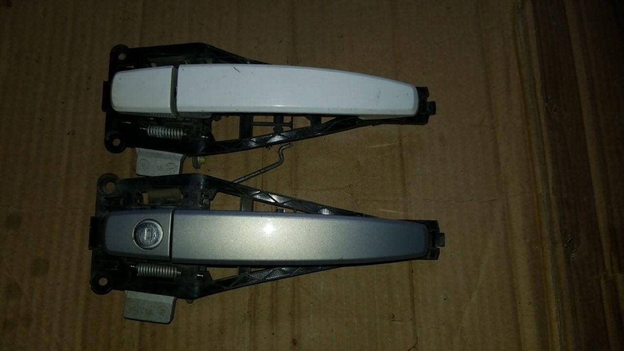 Кронштейн ручки двери передний держатель левая GM24463523 Opel Astra H Corsa C Zafira B запчасти б\у
Кронштейн ручки двери передний держатель левая GM24463523 Opel Astra H Corsa C Zafira B запчасти б\у