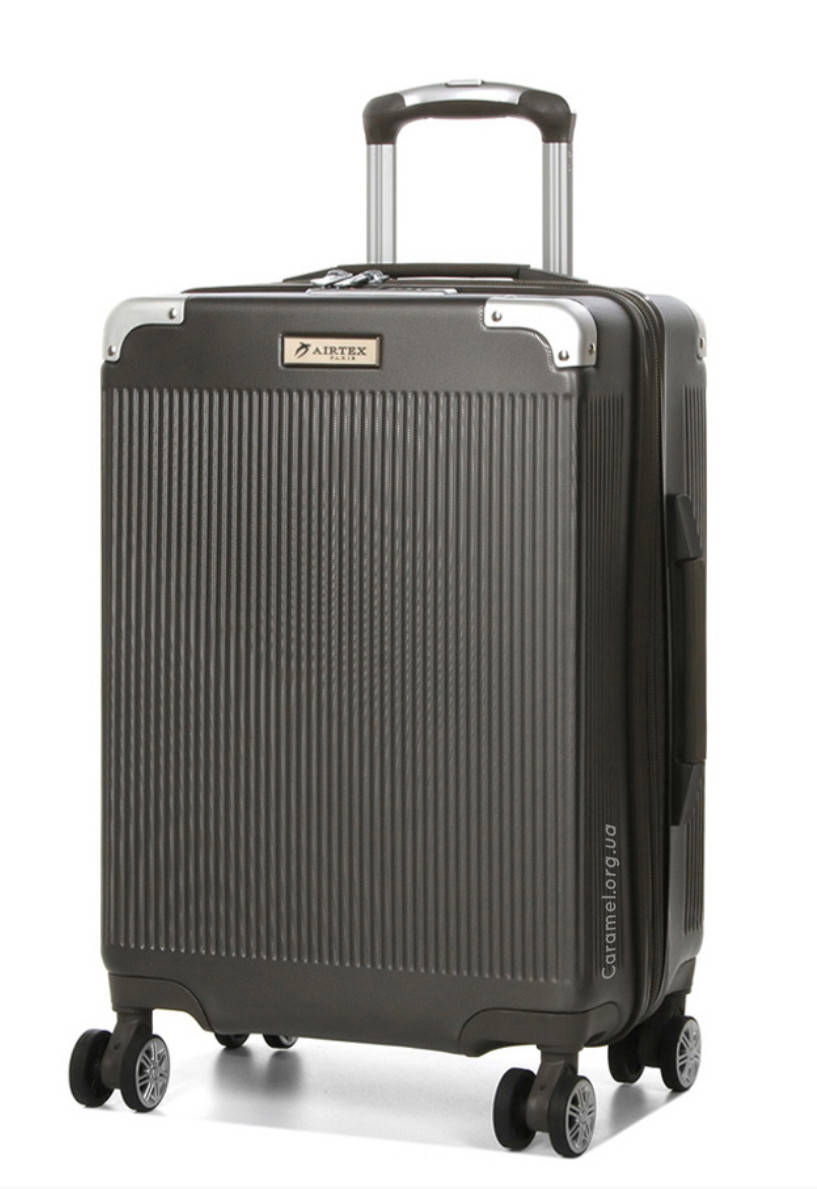 Чемодан из поликарбоната Франция S темно серый | 56x37x24 см | 45 л | 3.2 кг | Airtex 225
Чемодан из поликарбоната Франция S темно серый | 56x37x24 см | 45 л | 3.2 кг | Airtex 225