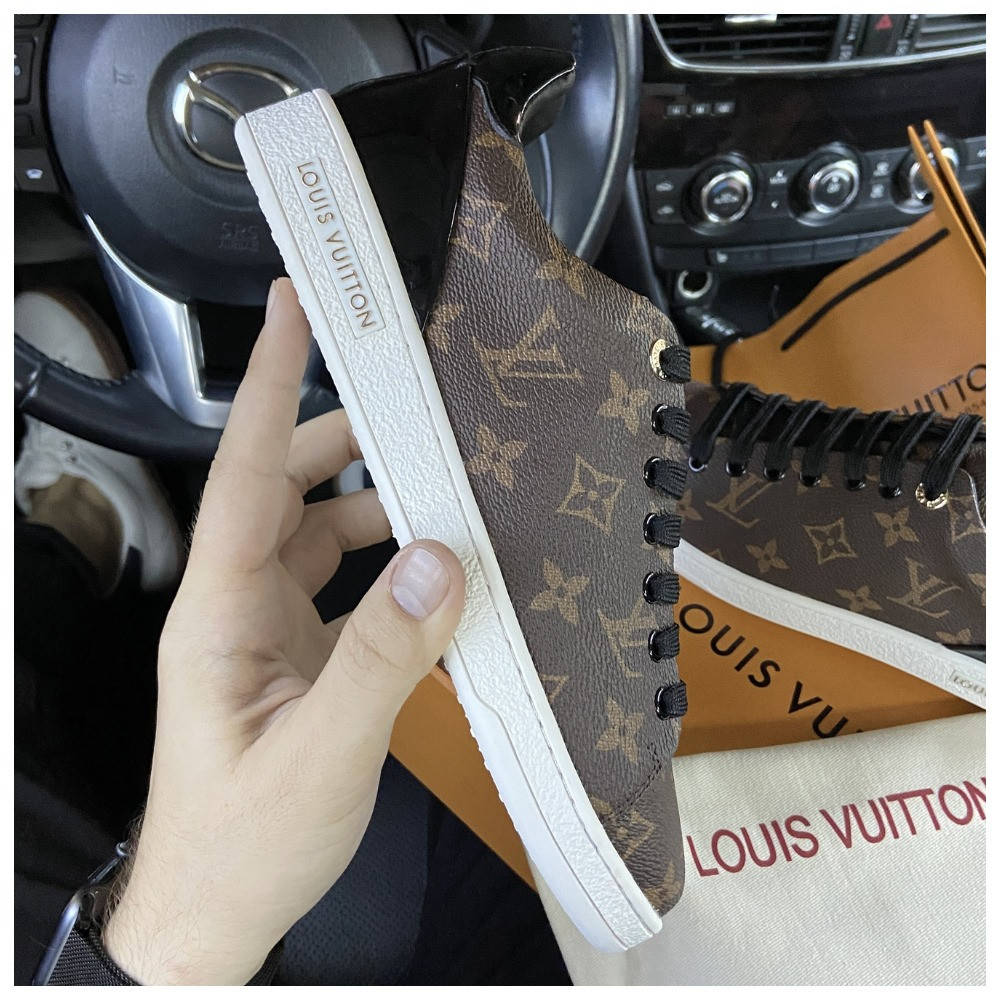 Женские кроссовки Louis Vuitton Sneakers Brown, кроссовки луи виттон сникерсы, жіночі кросівки Louis Vuitton, Разные цвета
Женские кроссовки Louis Vuitton Sneakers Brown, кроссовки луи виттон сникерсы, жіночі кросівки Louis Vuitton, Разные цвета