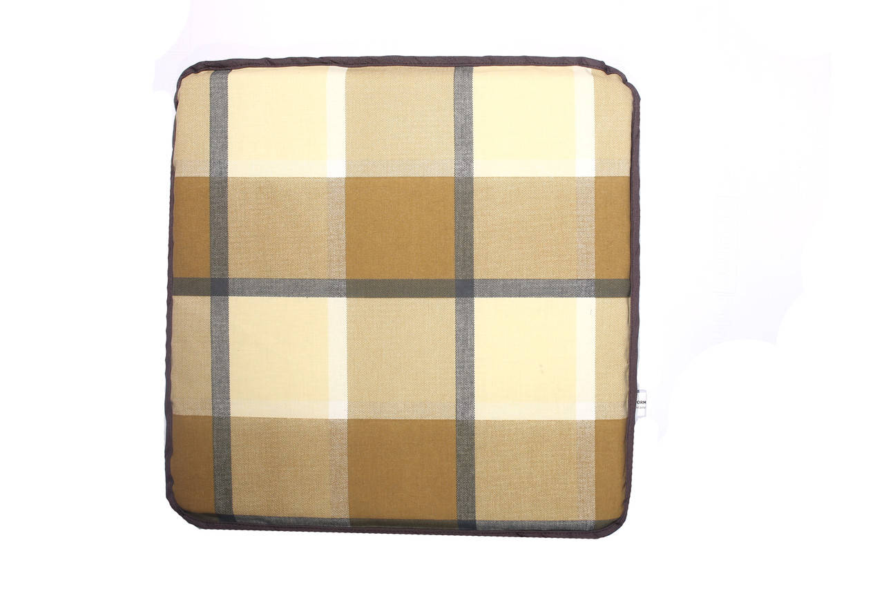 Сидушка Подушка (40*40*2). Ткань Польша
Сидушка Подушка (40*40*2). Ткань Польша