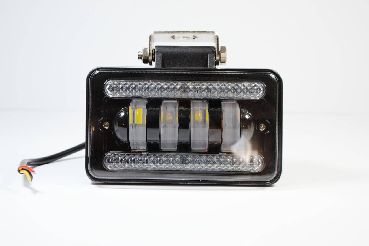 Светодиодная фара ближнего света 41B- 60W +ДХО.ПЕРЕВЕРНУТАЯ Четкой световой теневой границей, Черный
Светодиодная фара ближнего света 41B- 60W +ДХО.ПЕРЕВЕРНУТАЯ Четкой световой теневой границей, Черный