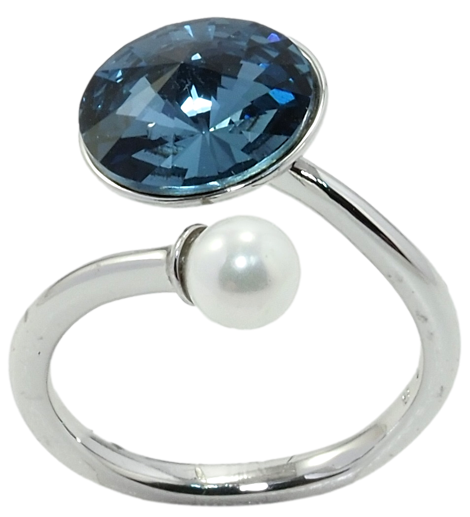 Кольцо Xuping Родий с кр-ми Swarovski "Кристалл Montana с жемчужиной, ø 11мм и 5мм" р.16-17 
Кольцо Xuping Родий с кр-ми Swarovski "Кристалл Montana с жемчужиной, ø 11мм и 5мм" р.16-17