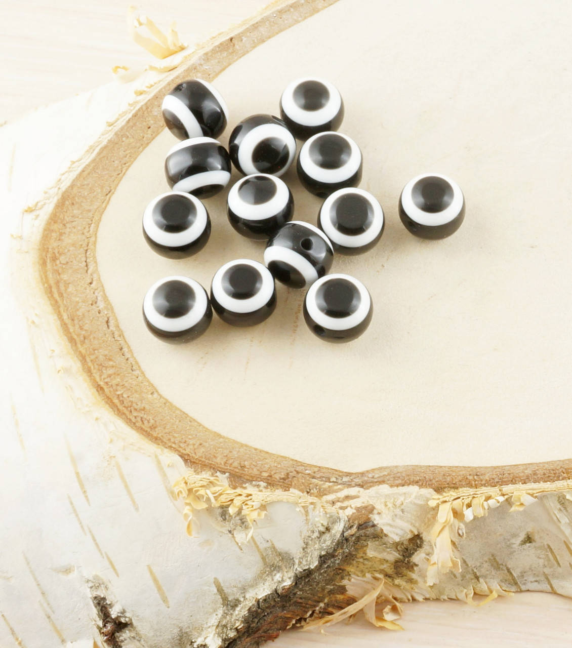 Бусина турецкий глаз пластик 8 мм черная 
Бусина турецкий глаз пластик 8 мм черная