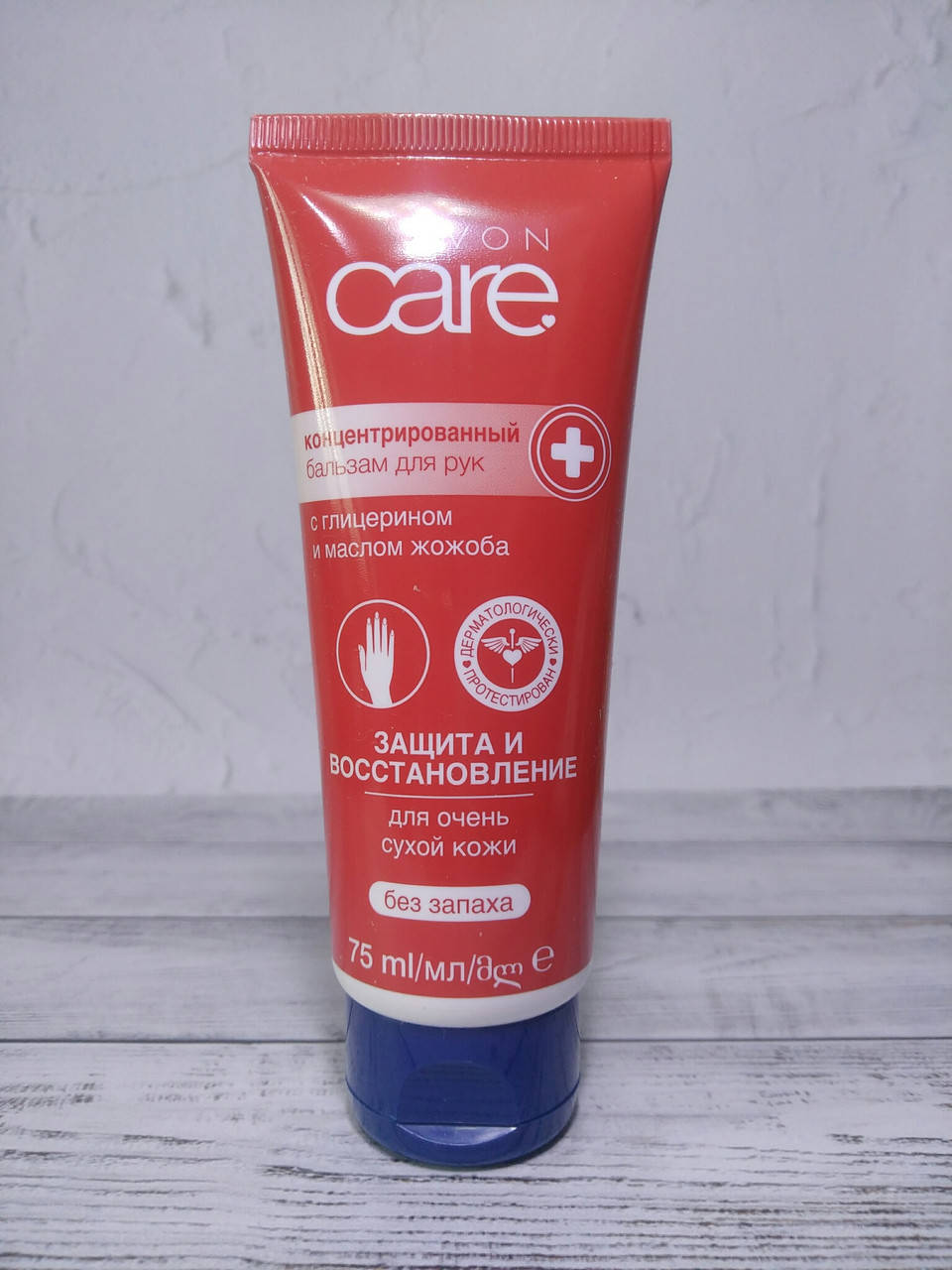 Концентрированный бальзам для очень сухой кожи рук "Защита и восстановление", 75 мл эйвон,ейвон,avon 
Концентрированный бальзам для очень сухой кожи рук "Защита и восстановление", 75 мл эйвон,ейвон,avon