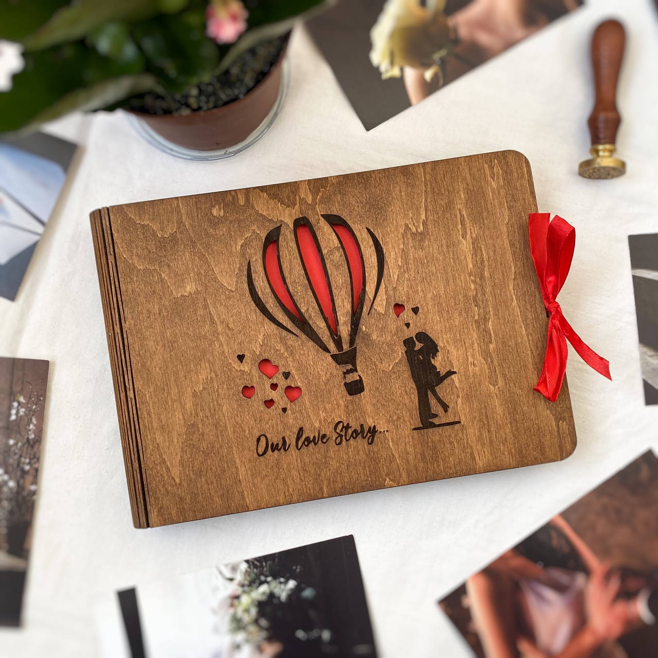 Деревянный фотоальбом "Our love Story" | Подарок на 8 марта, день святого Валентина, Коричневый
Деревянный фотоальбом "Our love Story" | Подарок на 8 марта, день святого Валентина, Коричневый