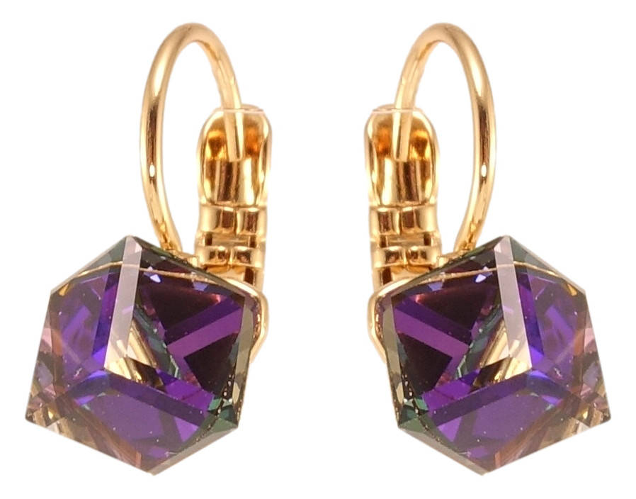 Серьги ХР Позолота 18K с кр-ми Swarovski французский замок "Кристальные кубики Purple Velvet 6х6мм"
Серьги ХР Позолота 18K с кр-ми Swarovski французский замок "Кристальные кубики Purple Velvet 6х6мм"