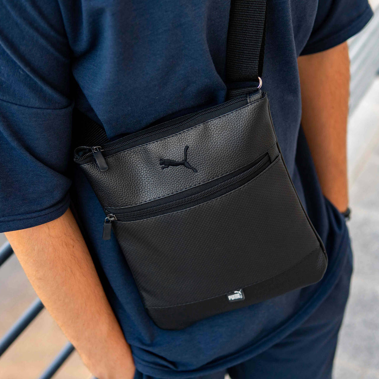 Мужская кожаная сумка мессенджер Пума Puma Slim Fit спортивная барсетка черная, Черный
Мужская кожаная сумка мессенджер Пума Puma Slim Fit спортивная барсетка черная, Черный